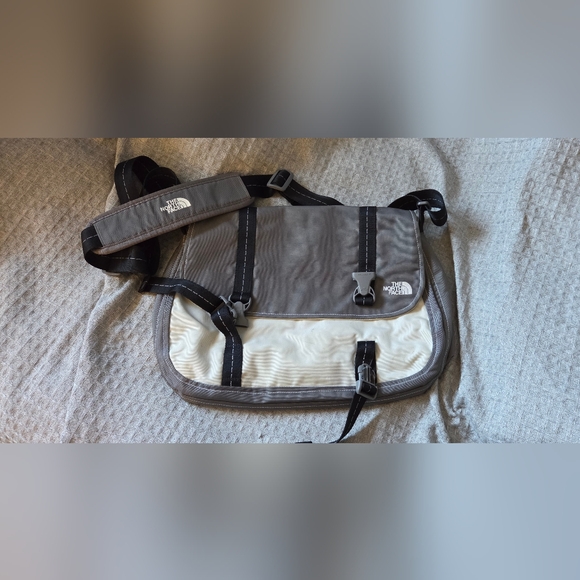 The North Face Black and Cream Men's Messenger Bag - Picture 1 of 4